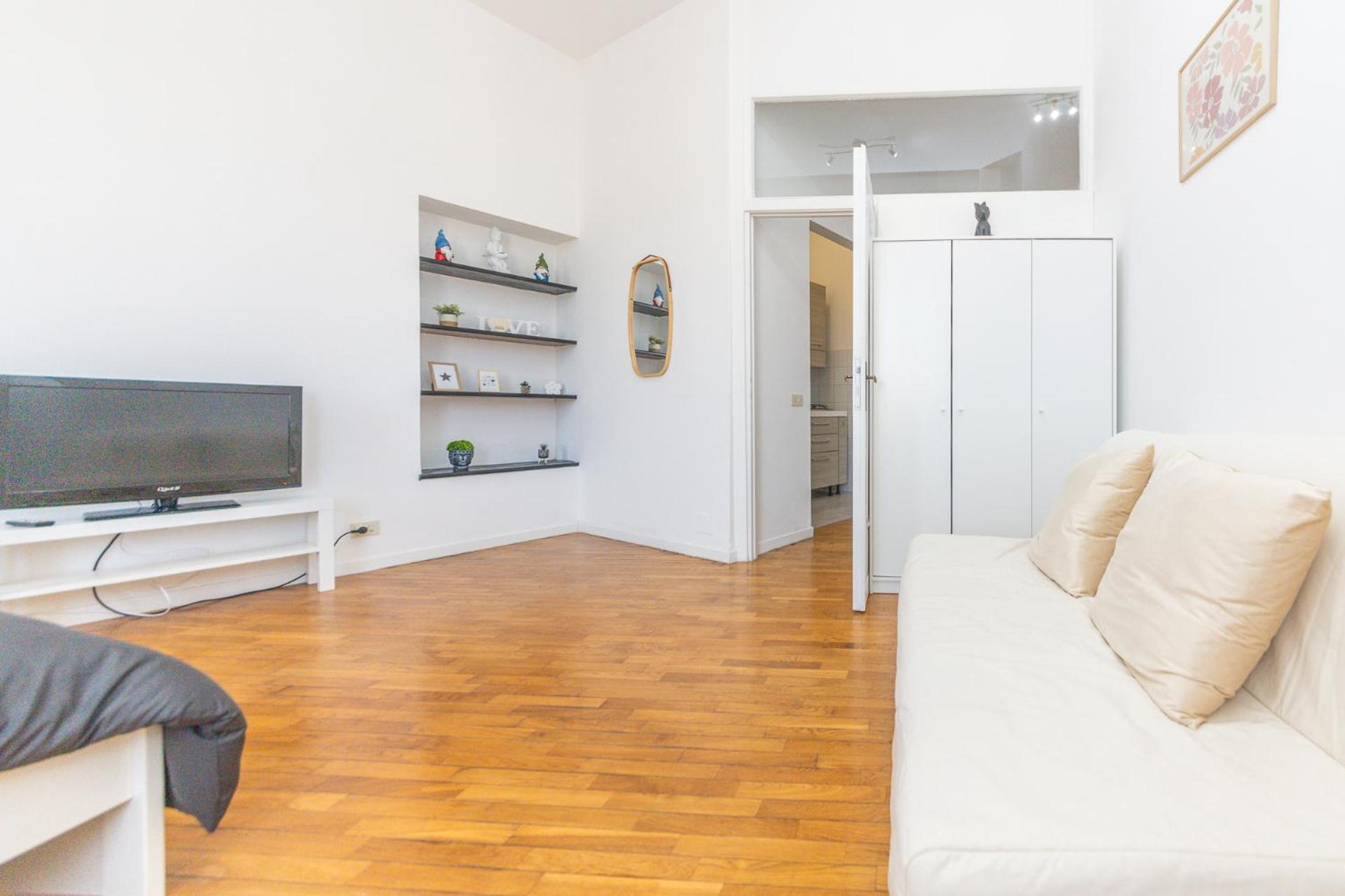 Apartment Casilina Ares